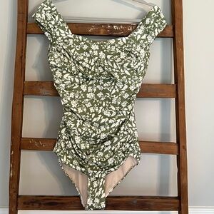 Albion Sage Ivy Off Shoulder One Piece Swimsuit M